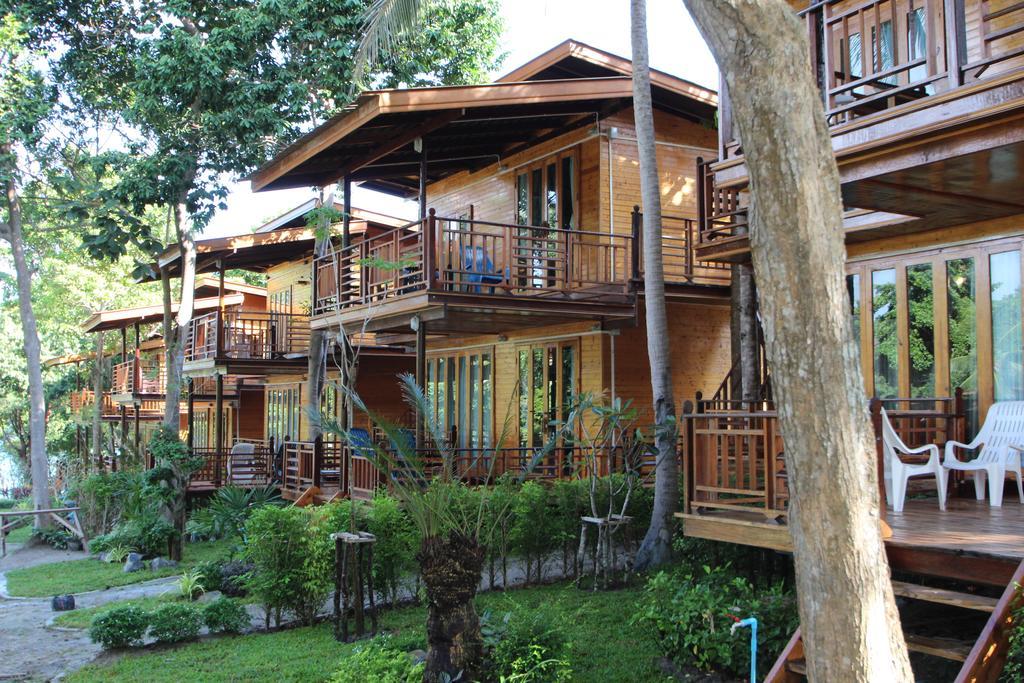 Longbay Lipe Hotel Bagian luar foto