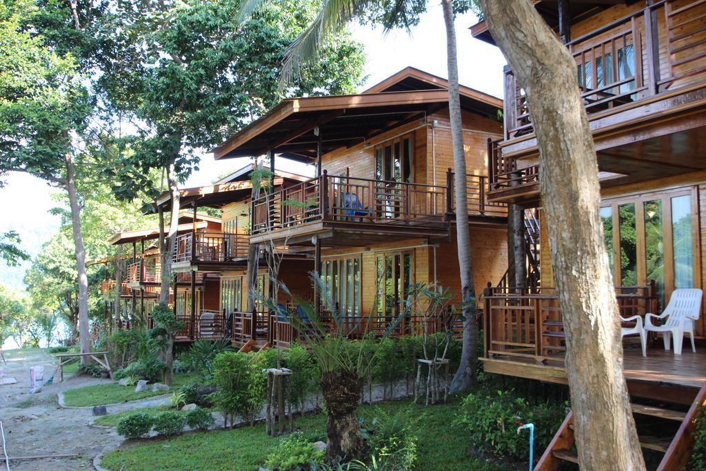 Longbay Lipe Hotel Bagian luar foto